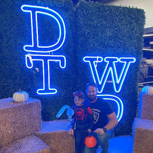 Meet your Posher, Walton